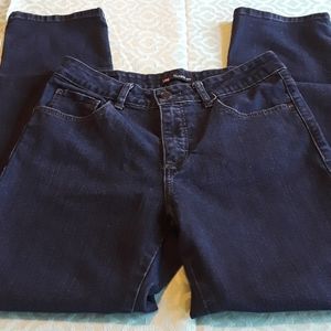 Lee Classic Fit Sz 8 Short stretch jeans
